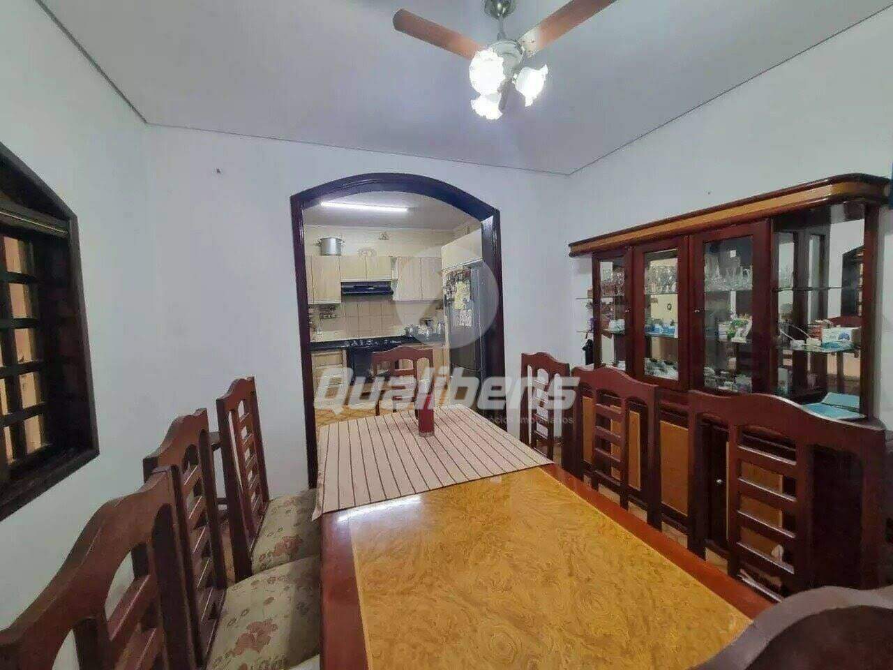 Sobrado à venda no Jardim Pilar: 