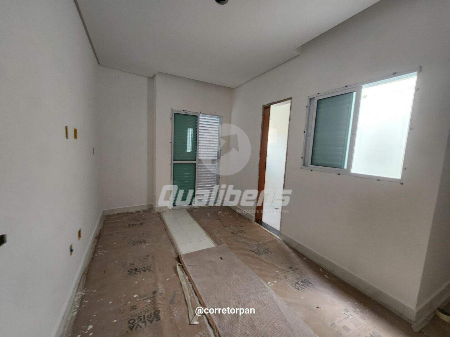 Sobrado à venda no Vila Helena: 