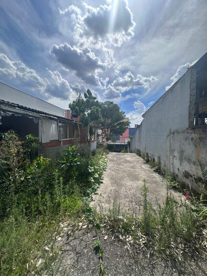 Terreno à venda no Vila Bocaina: 