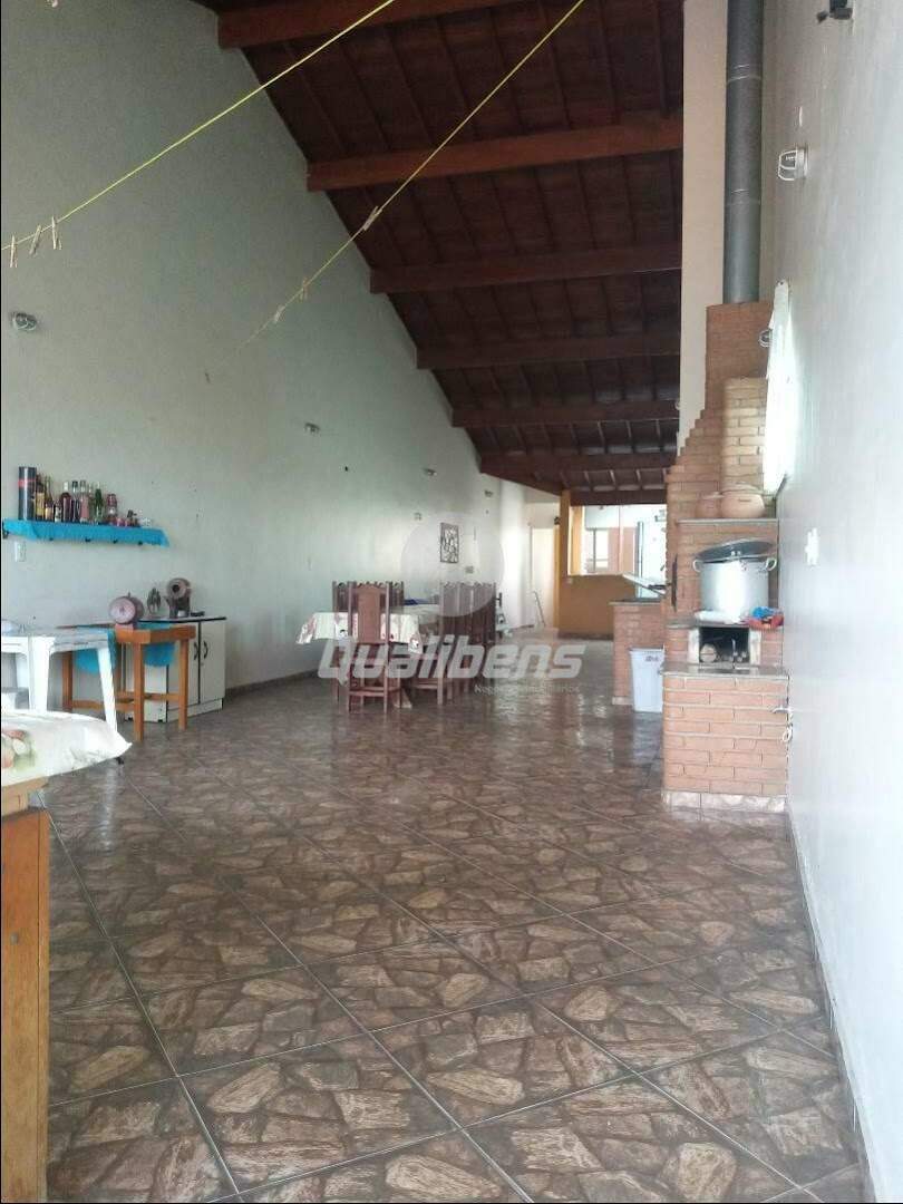 Sobrado à venda no Jardim Santa Lídia: 