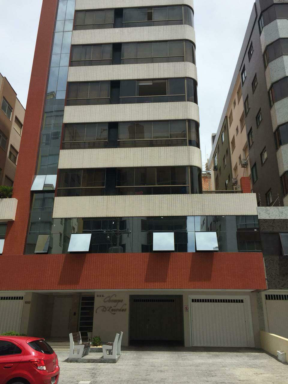 Apartamento à venda no Zona Nova: 
