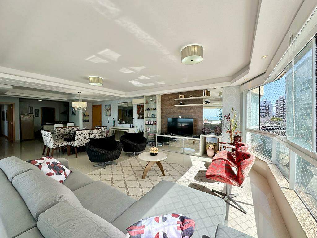 Apartamento à venda no Navegantes: 