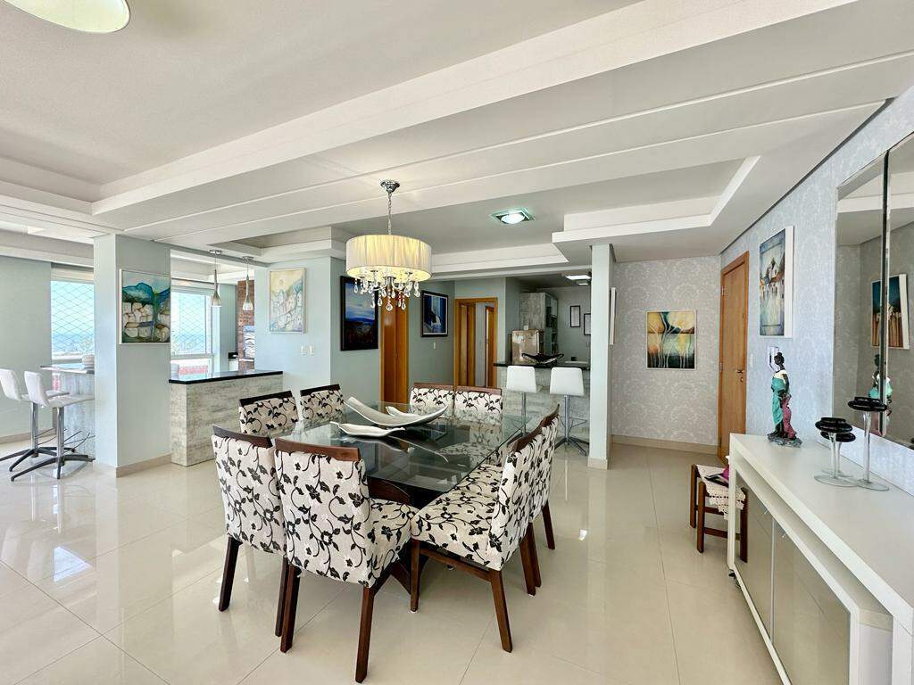 Apartamento à venda no Navegantes: 