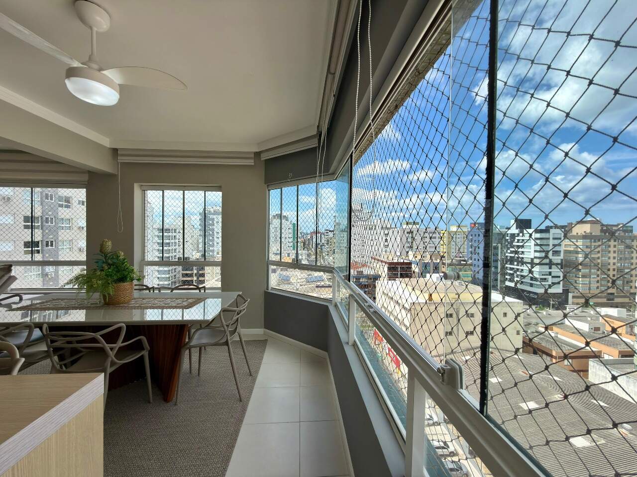 Apartamento à venda no Navegantes: 
