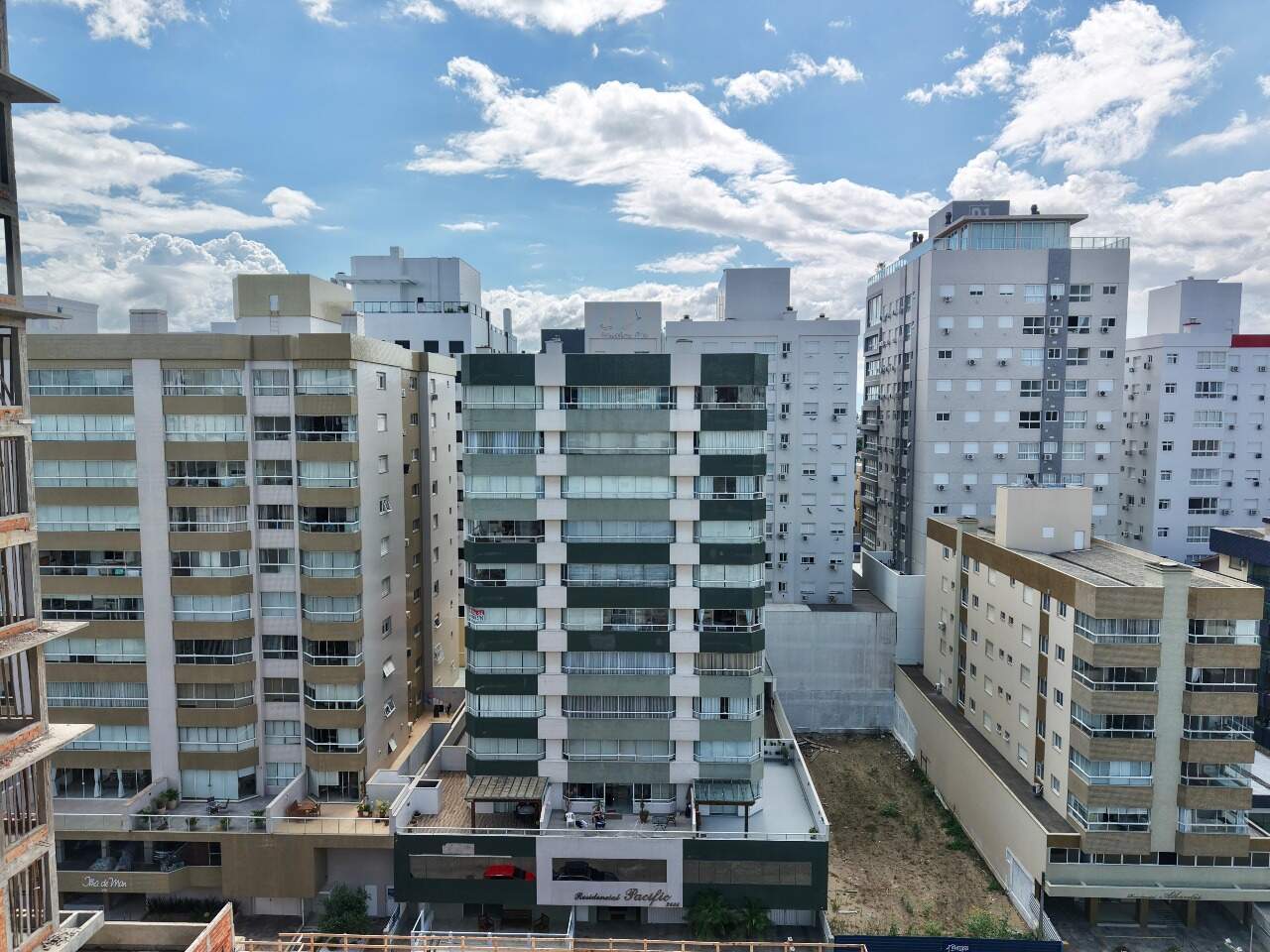 Apartamento à venda no Navegantes: 