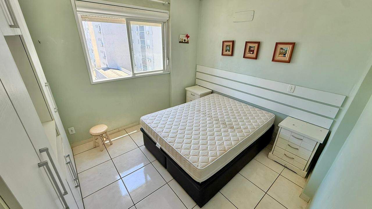 Apartamento à venda no Zona Nova: 