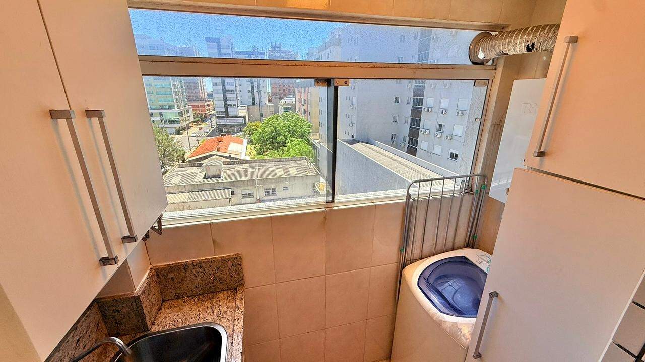 Apartamento à venda no Zona Nova: 