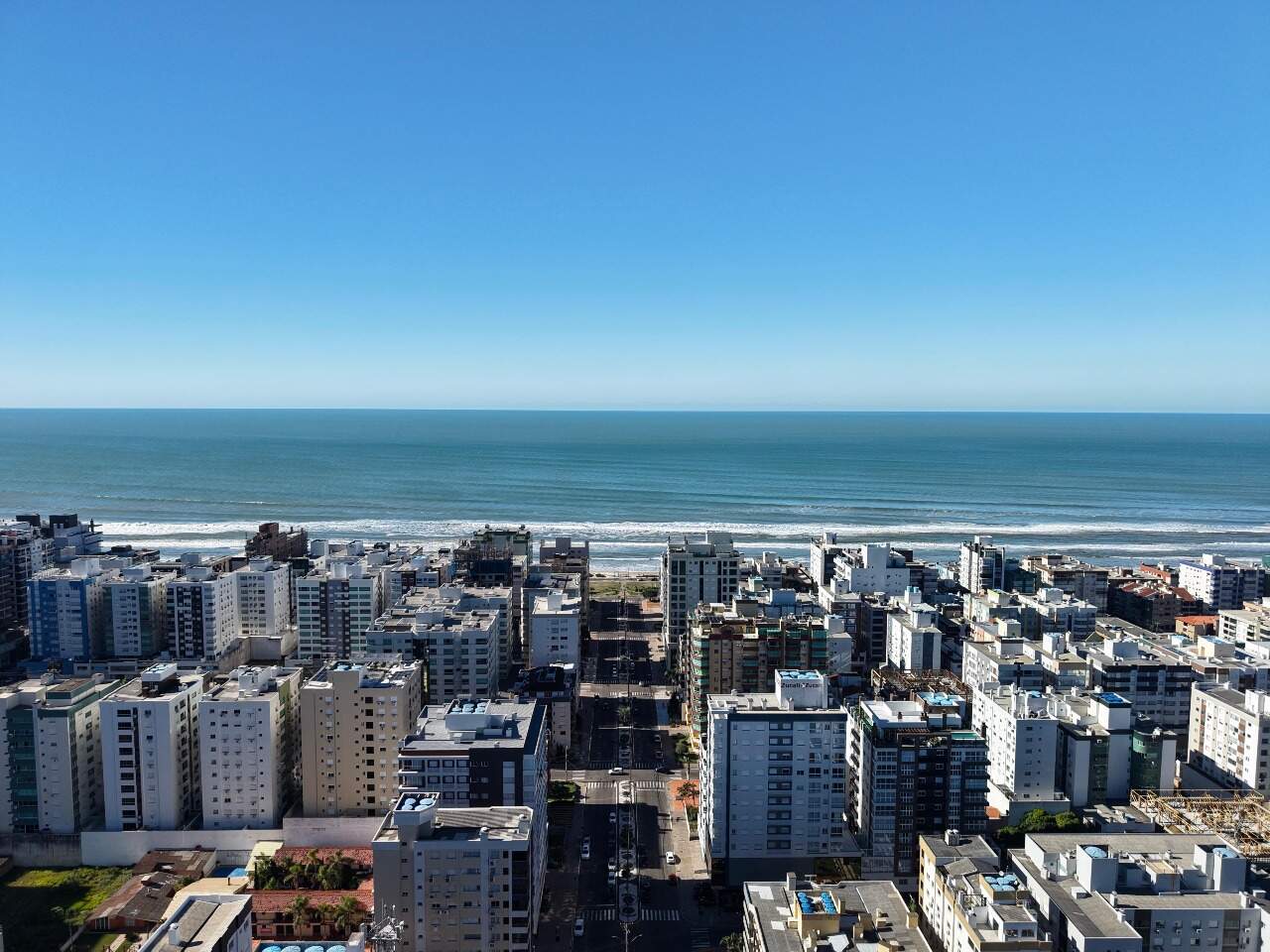 Apartamento à venda no Zona Nova: 