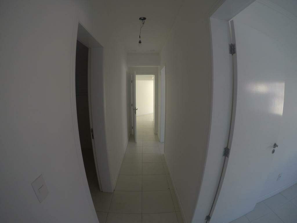 Apartamento à venda no Zona Nova: 