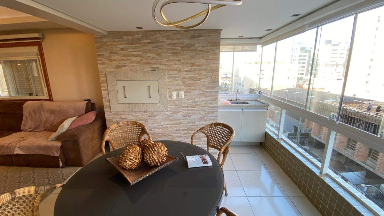 Apartamento à venda no Navegantes: 