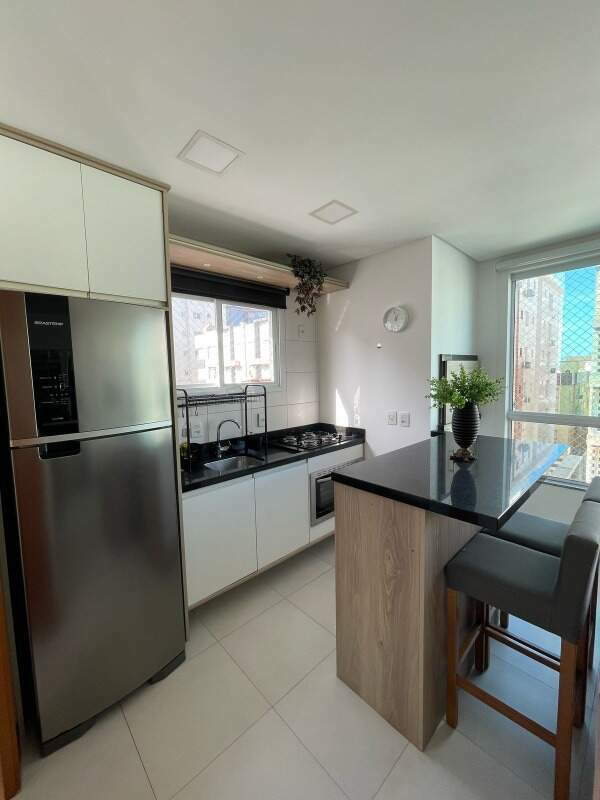 Apartamento à venda no Zona Nova: 