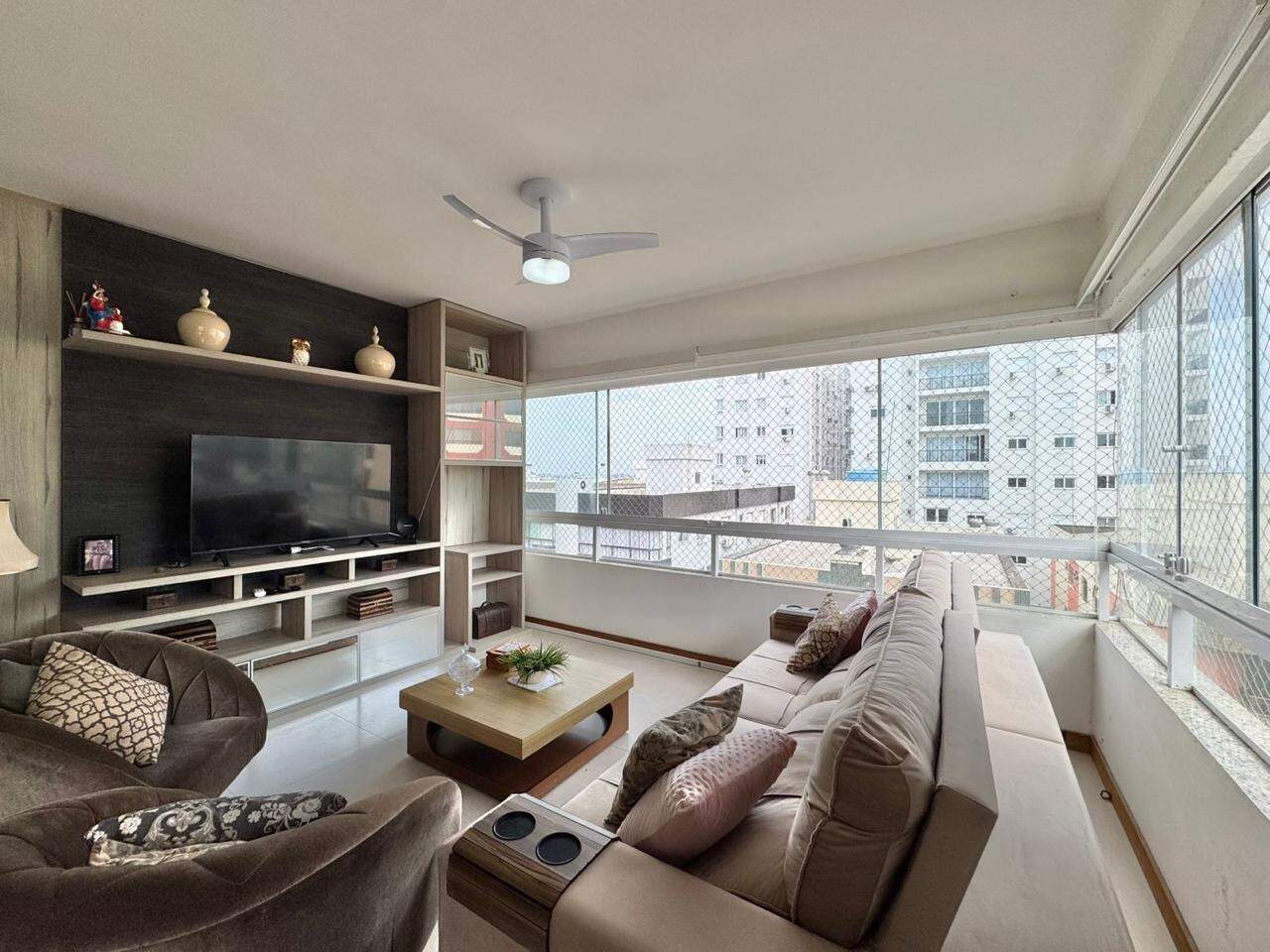 Apartamento à venda no Zona Nova: 