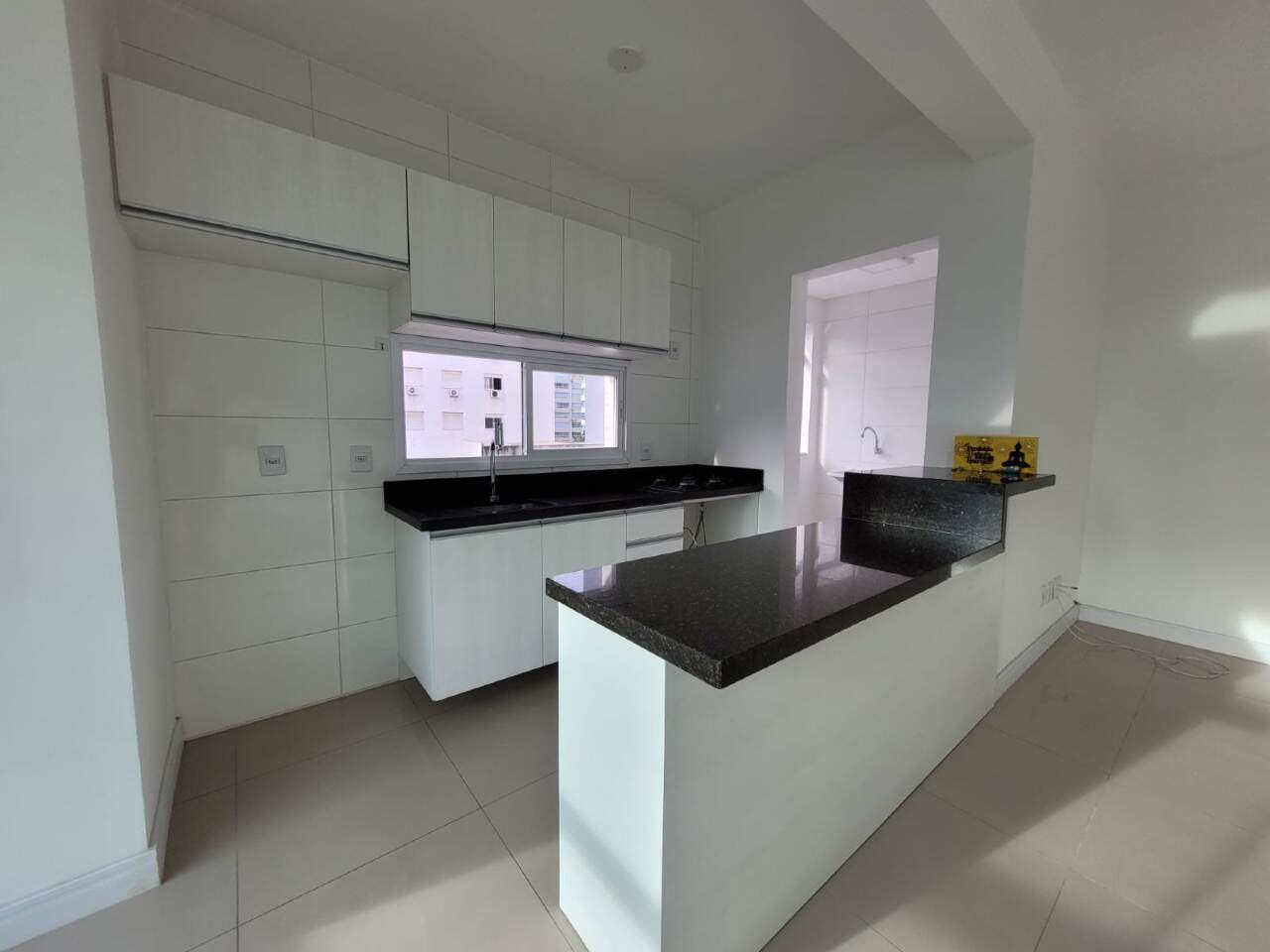 Apartamento à venda no Zona Nova: 
