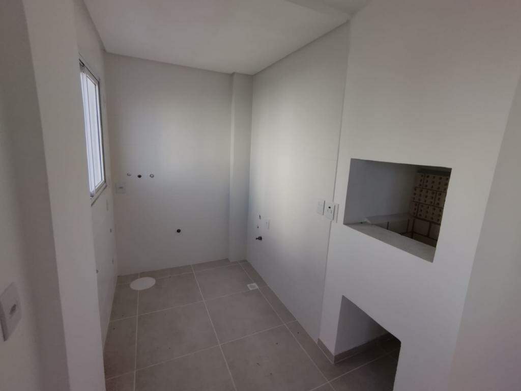 Apartamento à venda no Zona Nova: 