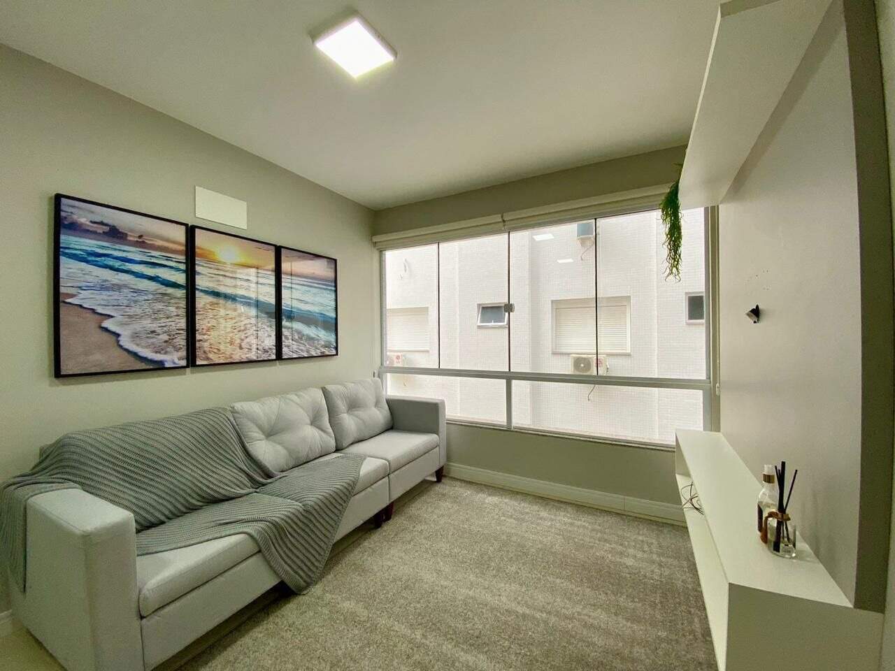 Apartamento à venda no Zona Nova: 