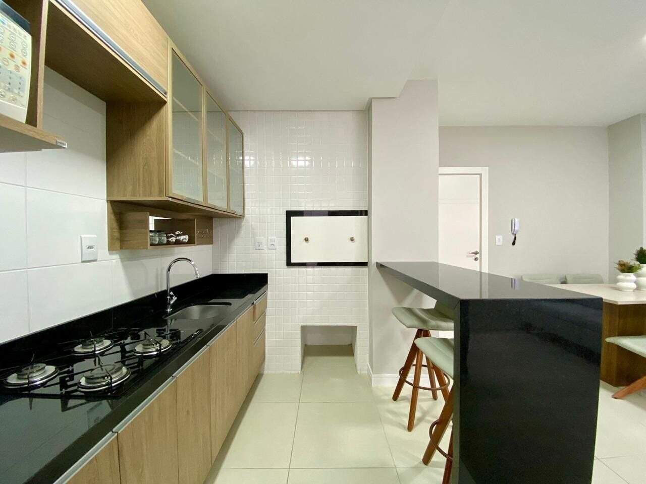 Apartamento à venda no Zona Nova: 