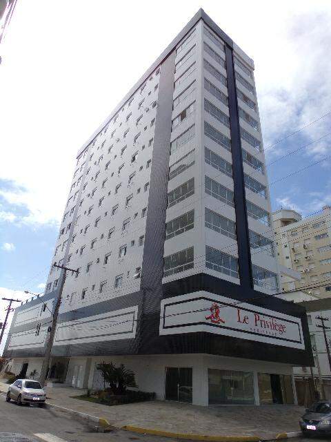 Apartamento à venda no Zona Nova: 