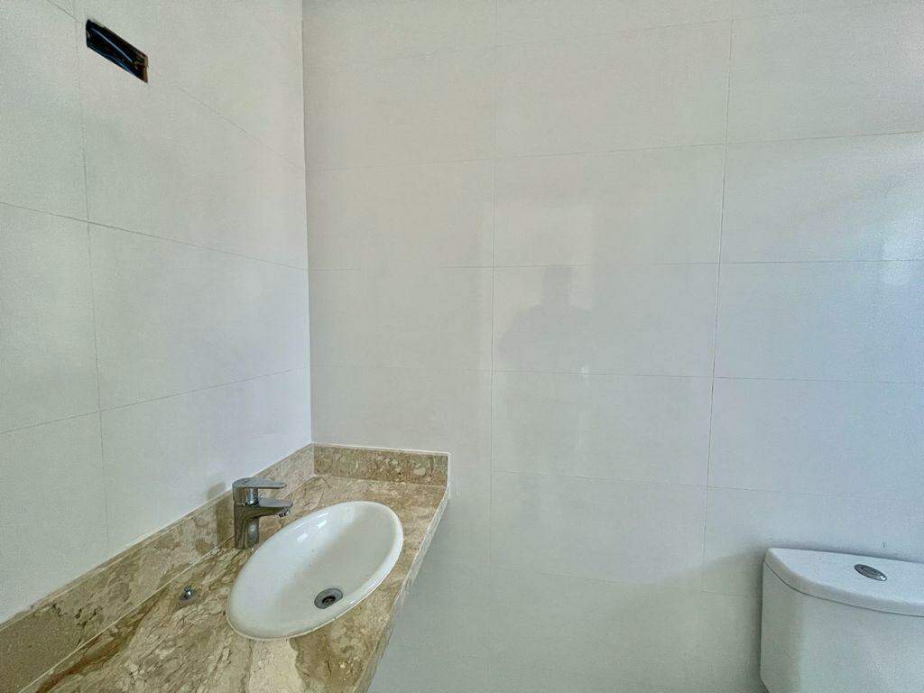 Apartamento à venda no Zona Nova: 