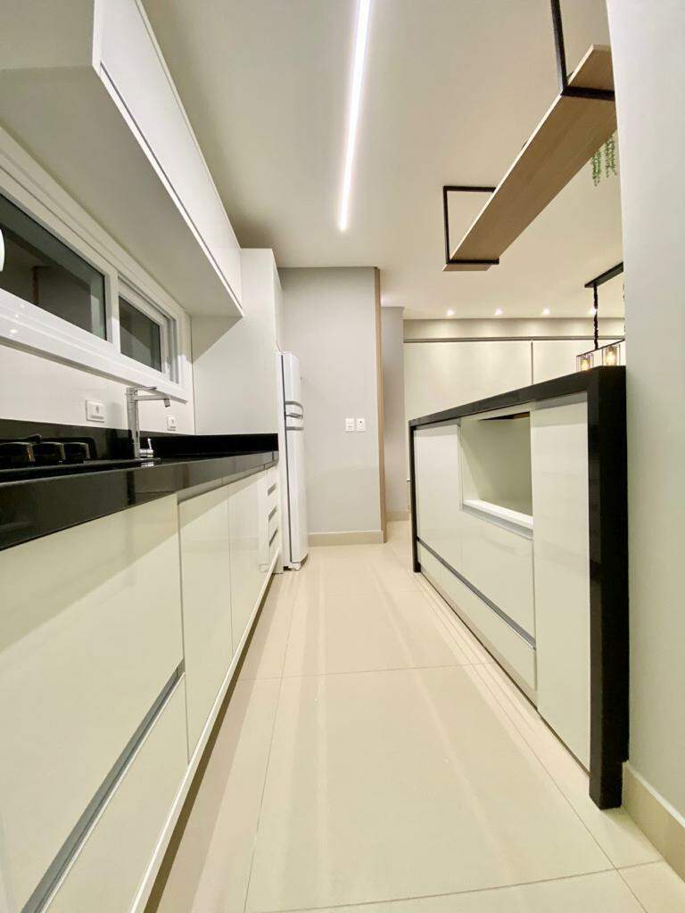 Apartamento à venda no Navegantes: 