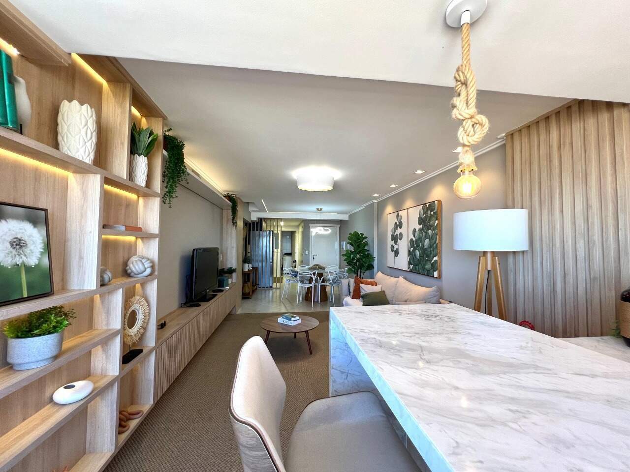 Apartamento à venda no Zona Nova: 