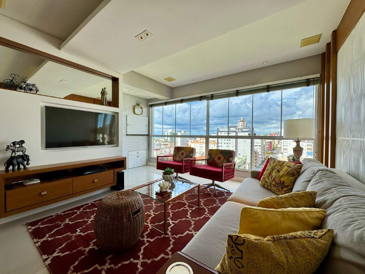 Apartamento à venda no Zona Nova: 