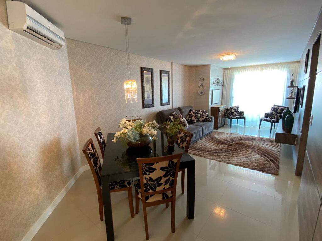 Apartamento à venda no Zona Nova: 