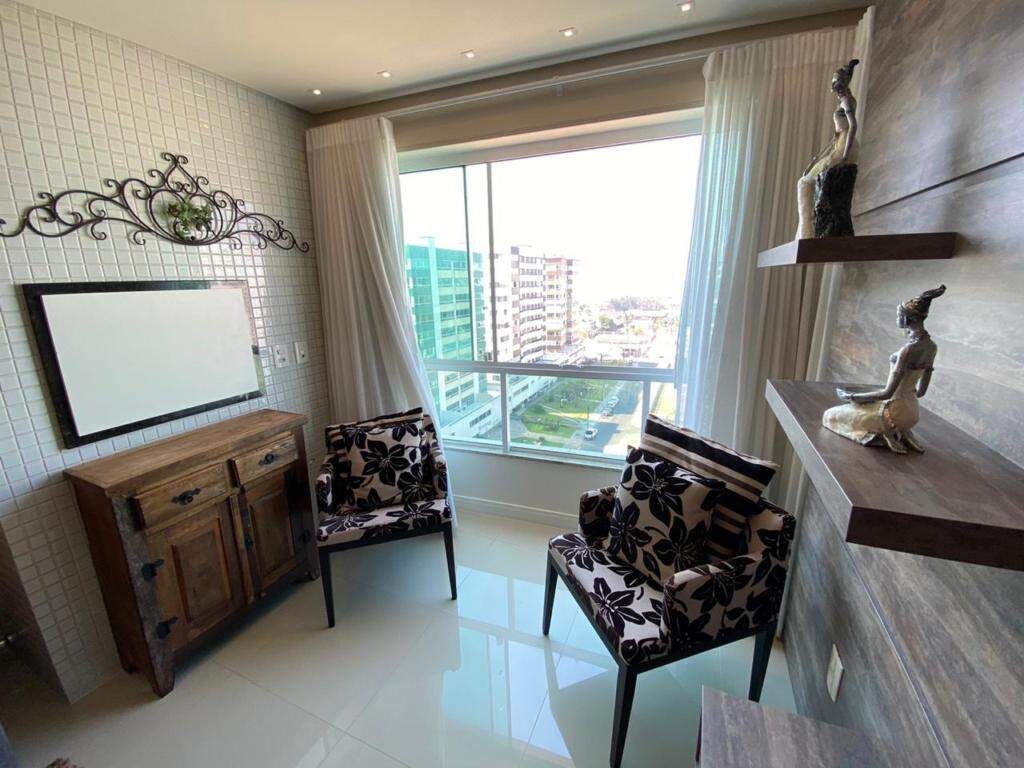 Apartamento à venda no Zona Nova: 