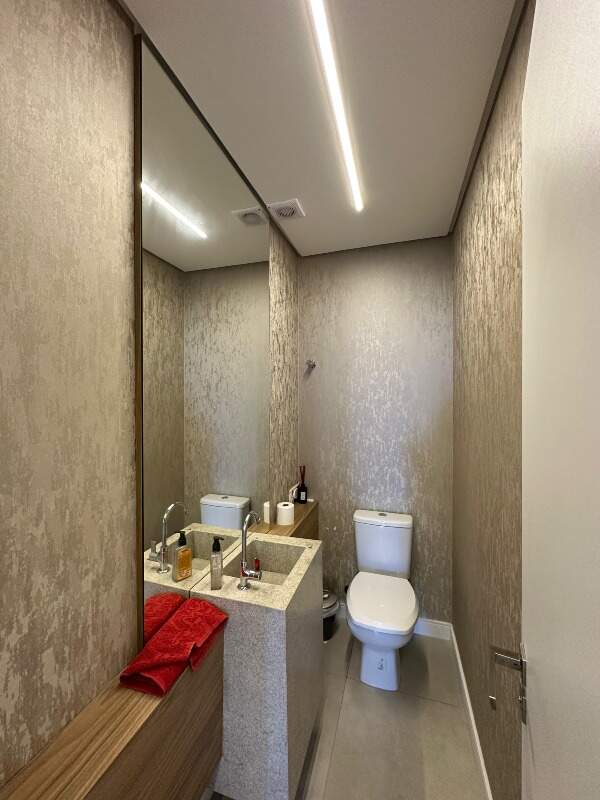 Apartamento à venda no Zona Nova: 