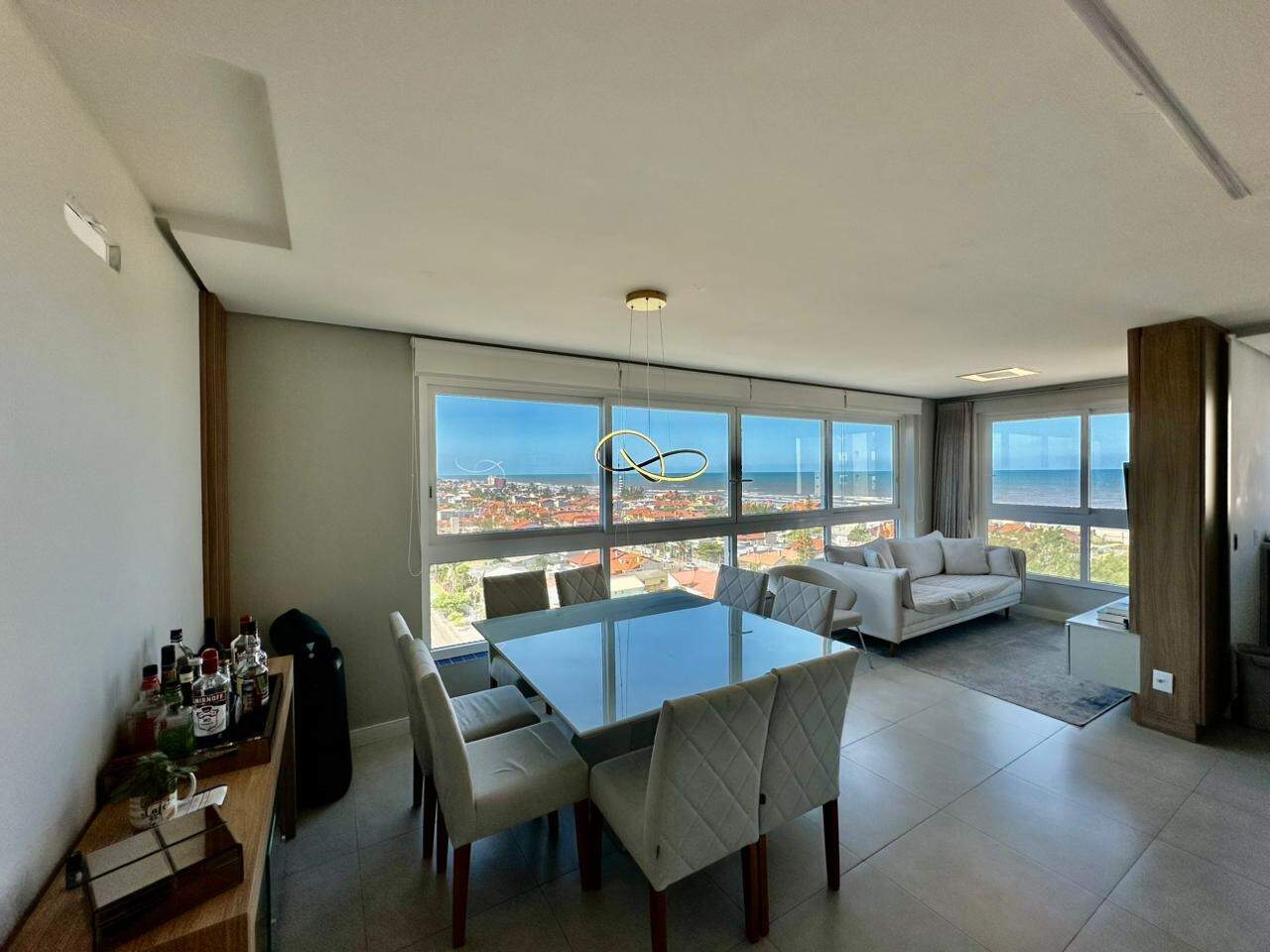 Apartamento à venda no Zona Nova: 