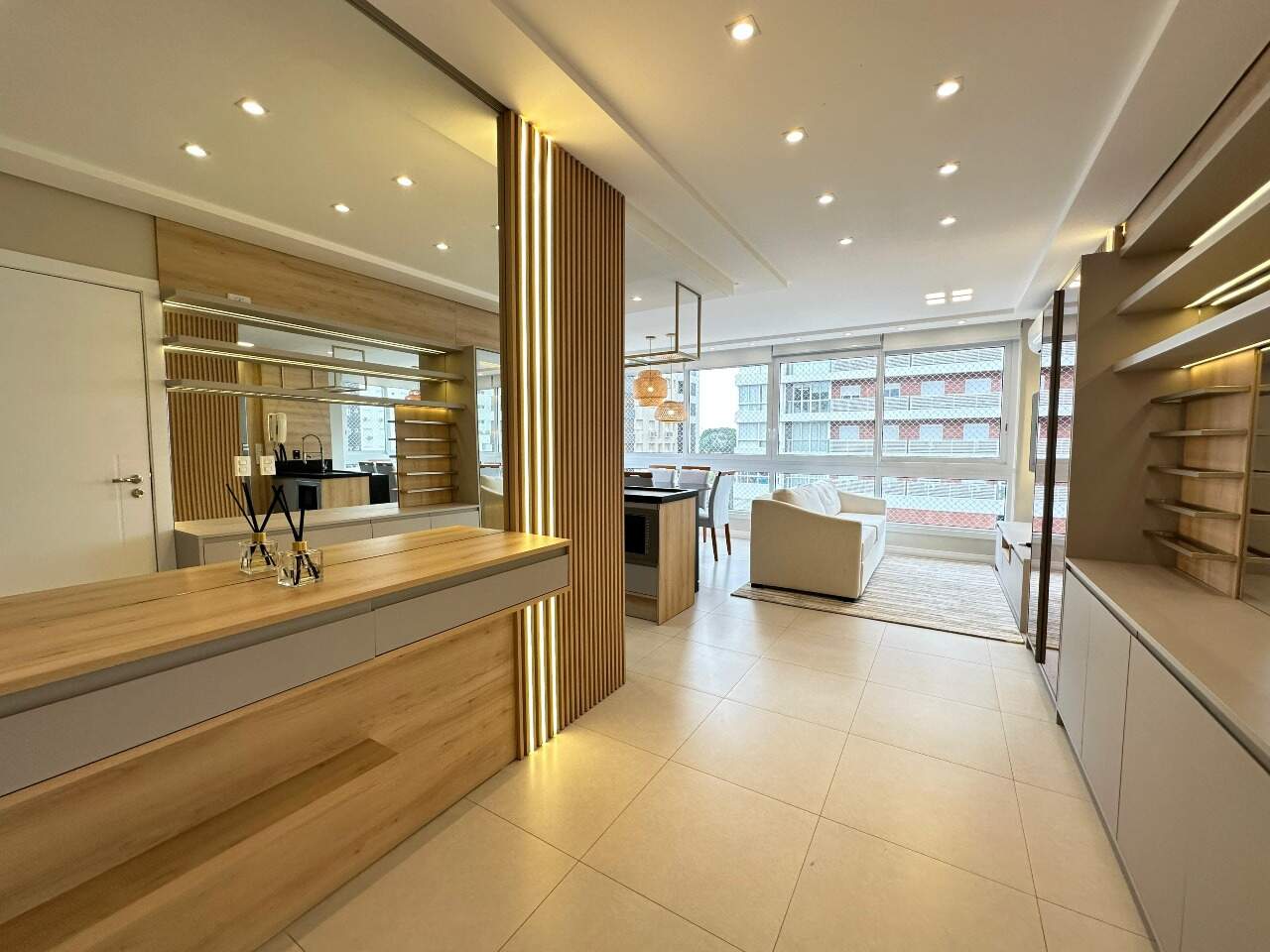 Apartamento à venda no Zona Nova: 