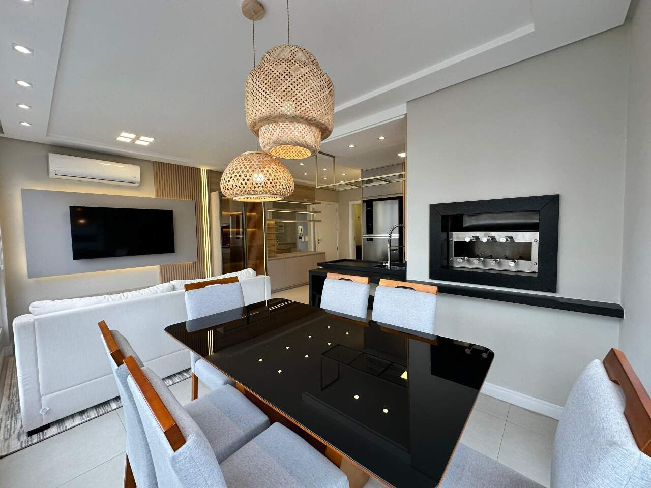 Apartamento à venda no Zona Nova: 