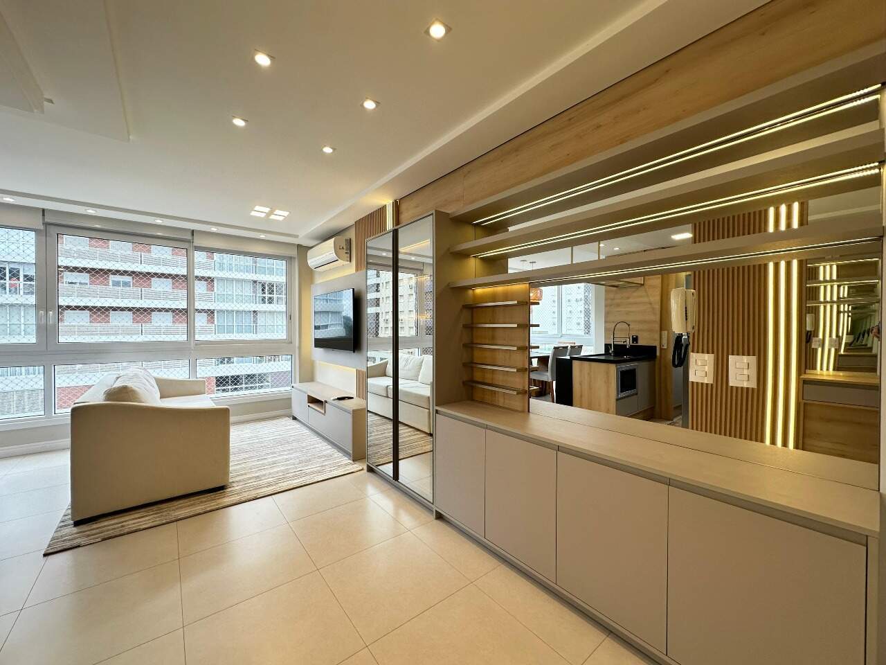 Apartamento à venda no Zona Nova: 
