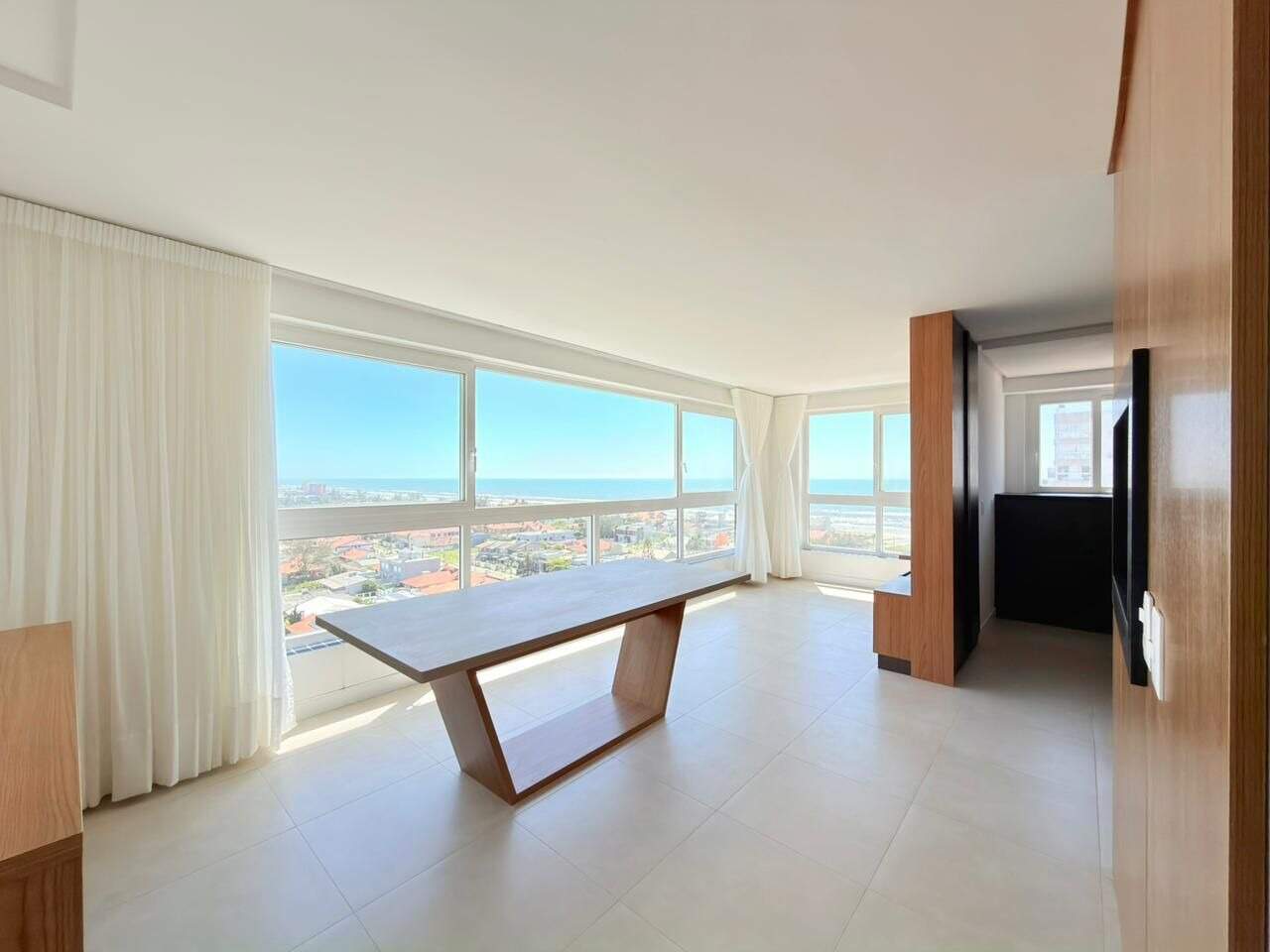 Apartamento à venda no Zona Nova: 