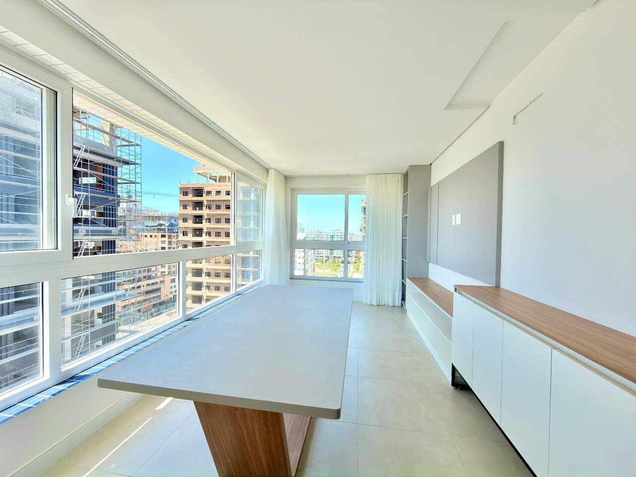 Apartamento à venda no Zona Nova: 