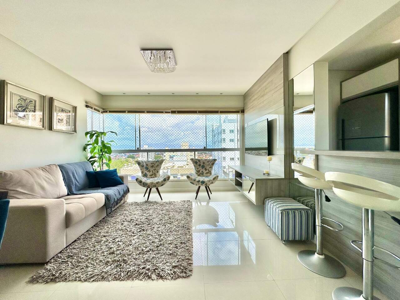 Apartamento à venda no Zona Nova: 