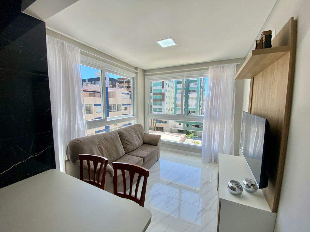 Apartamento à venda no Zona Nova: 
