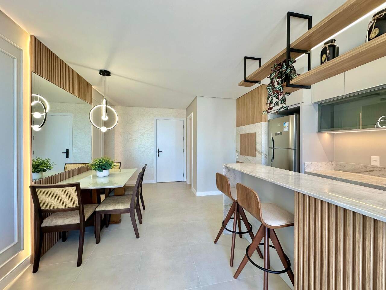 Apartamento à venda no Zona Nova: 