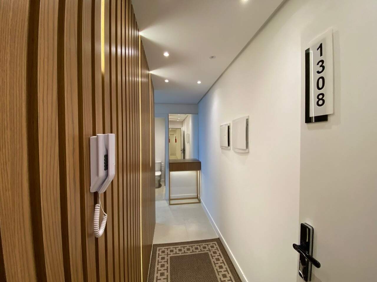 Apartamento à venda no Zona Nova: 