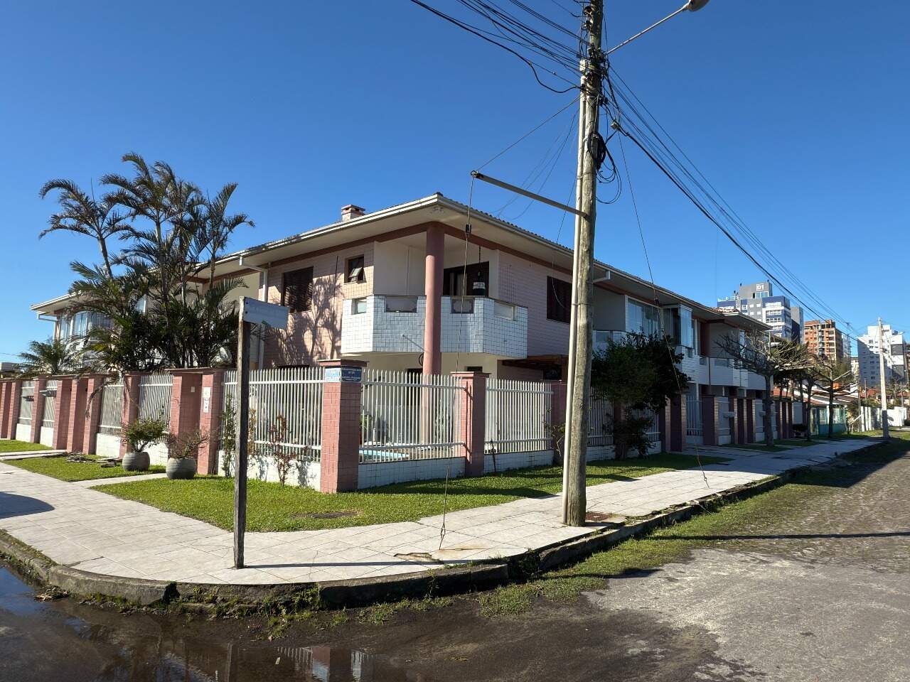 Casa à venda no Zona Nova: 
