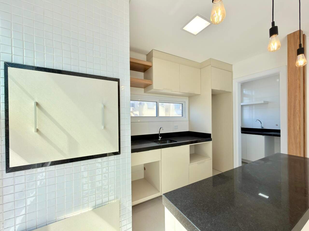 Apartamento à venda no Zona Nova: 