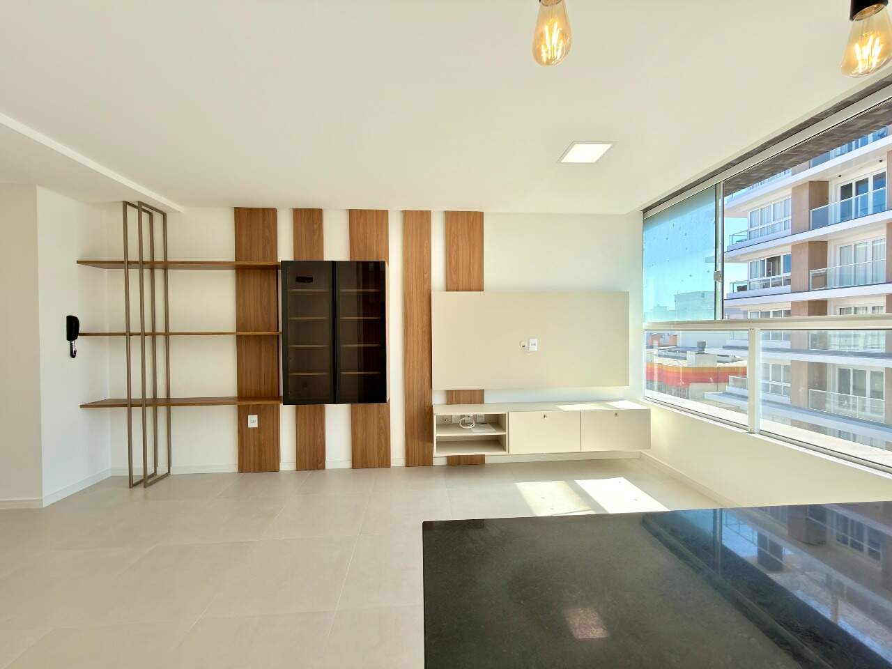 Apartamento à venda no Zona Nova: 