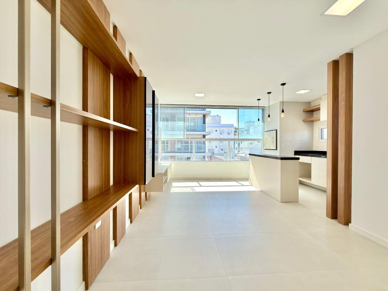 Apartamento à venda no Zona Nova: 