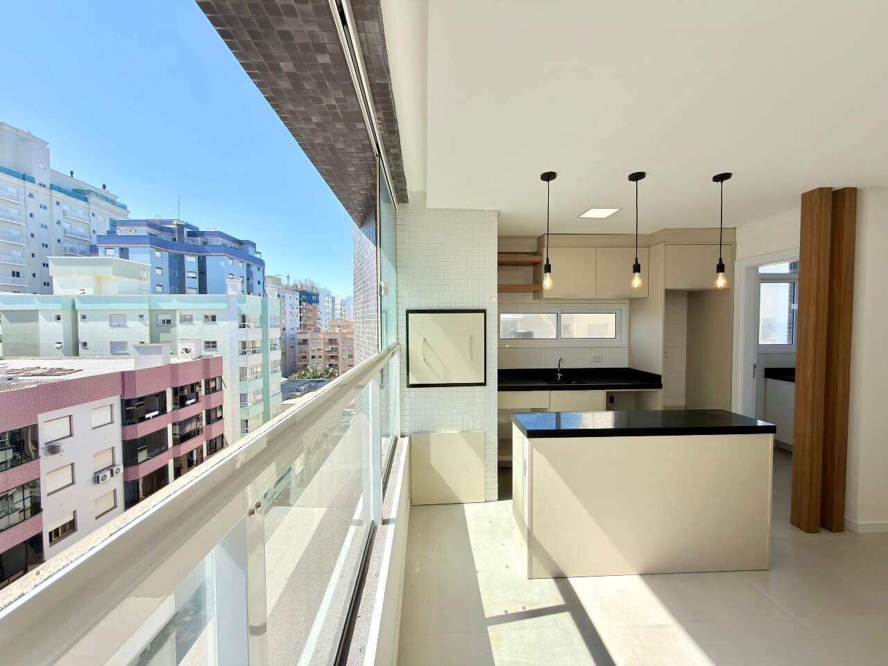 Apartamento à venda no Zona Nova: 