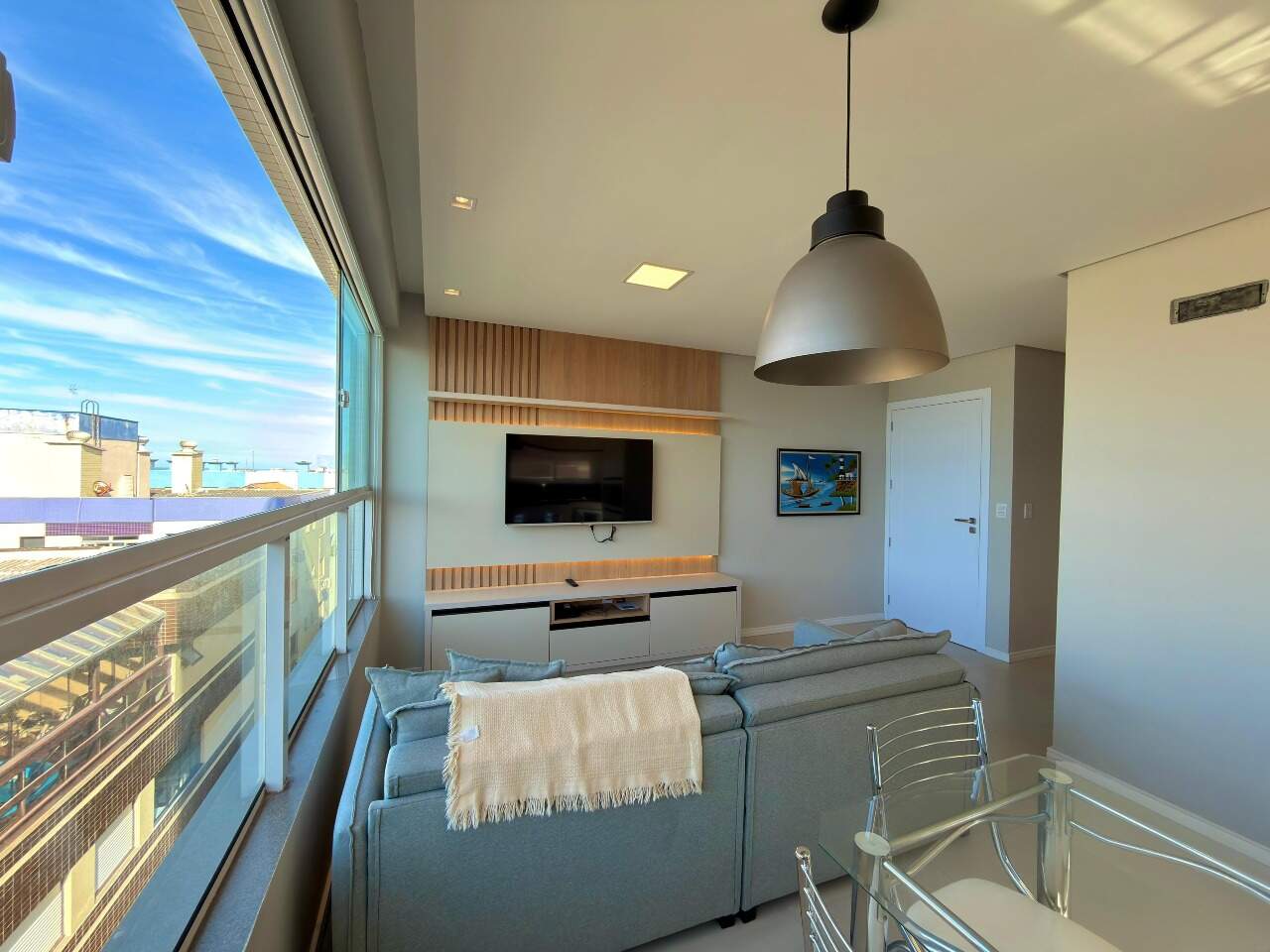 Apartamento à venda no Zona Nova: 