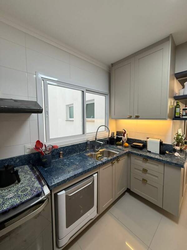 Apartamento à venda no Navegantes: 