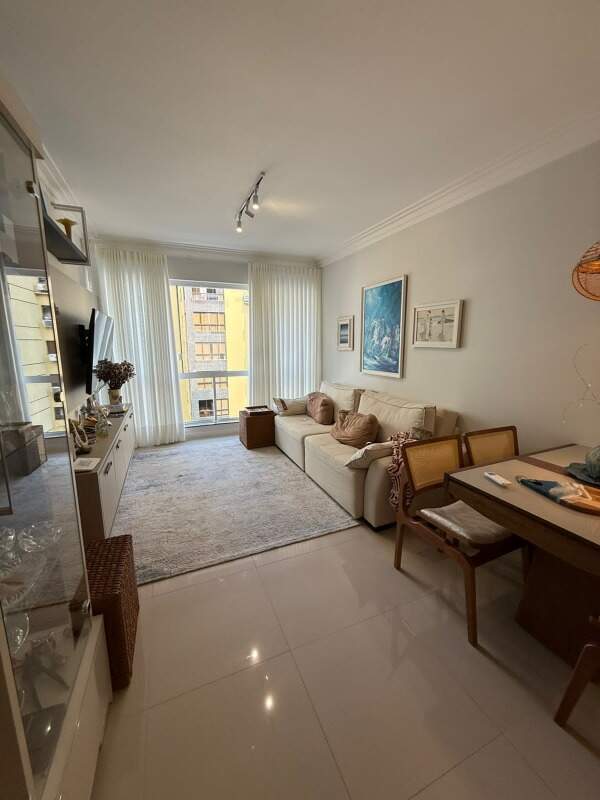 Apartamento à venda no Navegantes: 