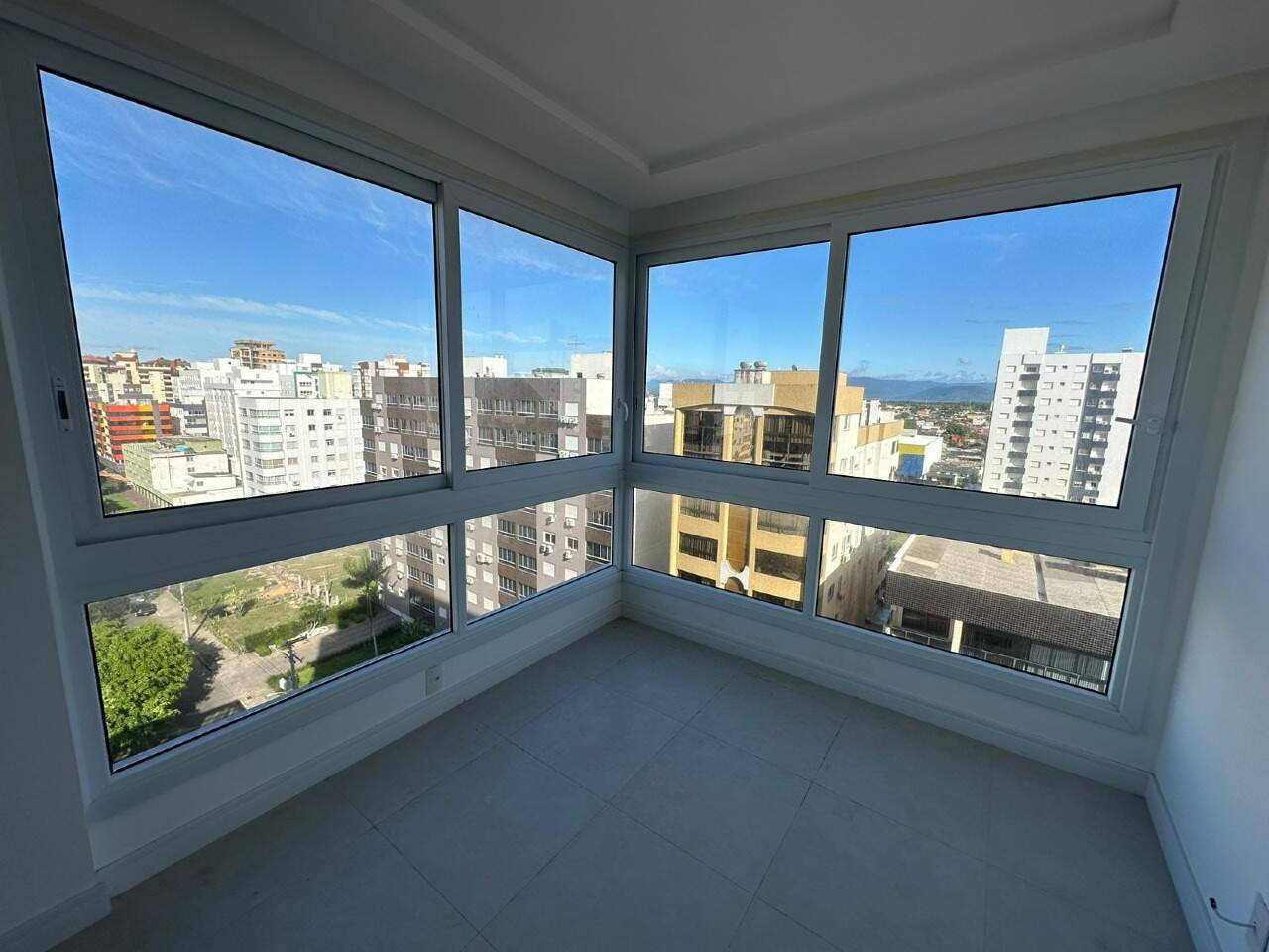 Apartamento à venda no Zona Nova: 