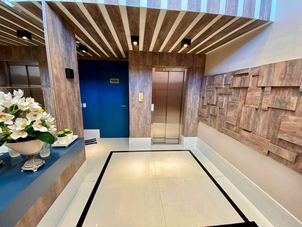 Apartamento à venda no Zona Nova: 
