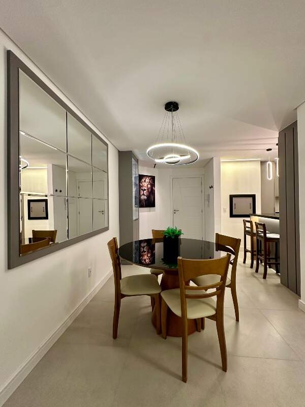 Apartamento à venda no Zona Nova: 