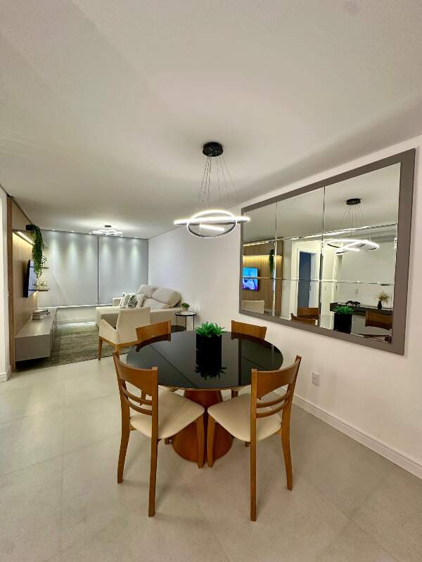 Apartamento à venda no Zona Nova: 